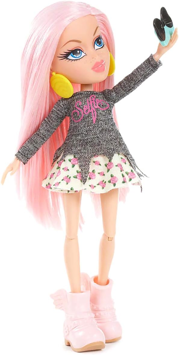 Review # 29 Bratz #SelfieSnaps Cloe Doll - Margaret Ann