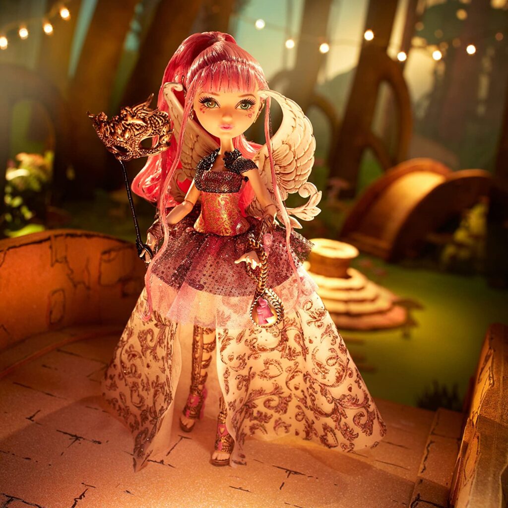 C.A. Cupid, Thronecoming EAH  Ever after dolls, Monster high