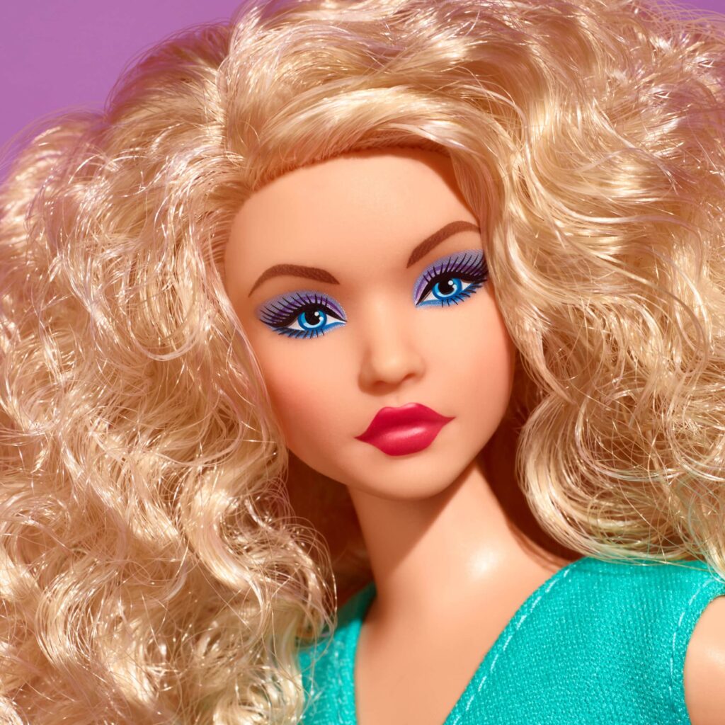 Barbie Looks 2023  Barbie, Signature look, Wave 3