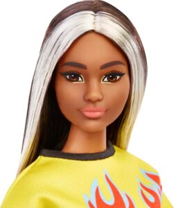 Barbie 2021 online fashionistas