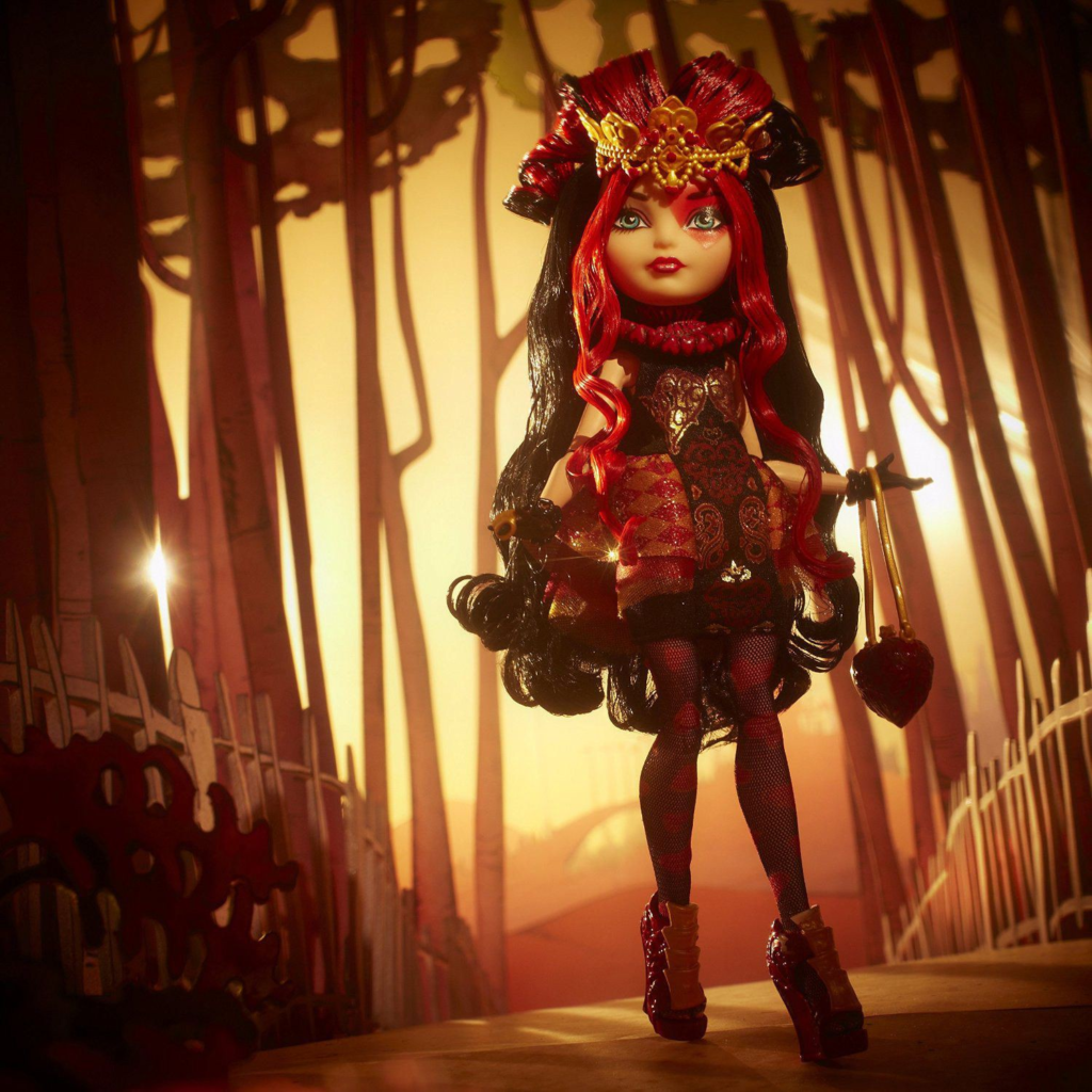 Lizzie Hearts, Wiki Ever After High