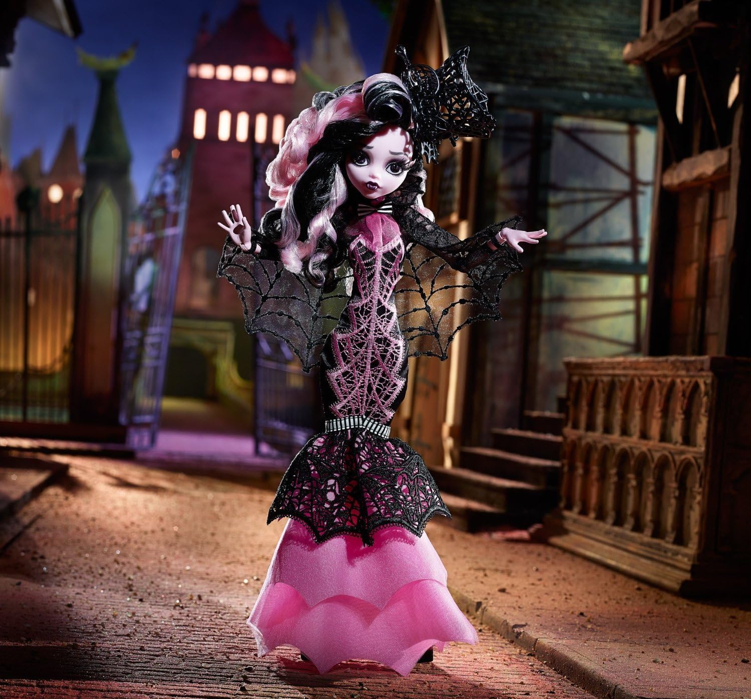 Monster High Generation 1 Collector Draculaura -