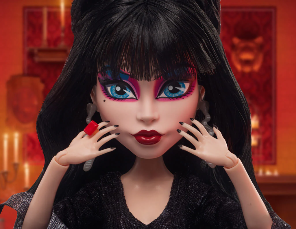 Monster high quality High Skullector Elvira doll.