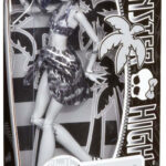 Monster High Skull Shores Black and White Frankie Stein Doll 2011 Mattel  X0593 746775101961