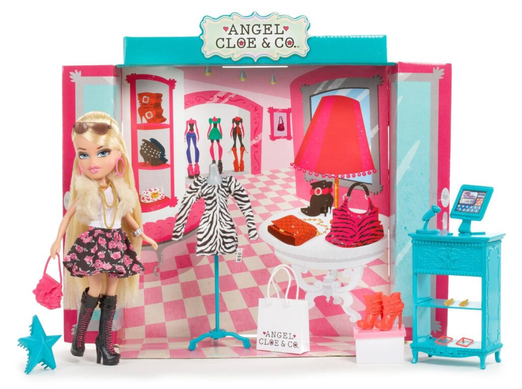 bratz-2012boutiquecloecontents