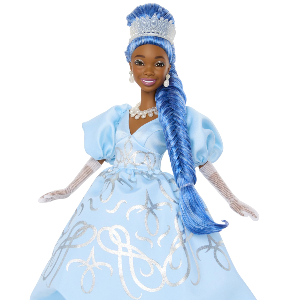 Disney Descendants The Rise of Red Queen Cinderella Doll